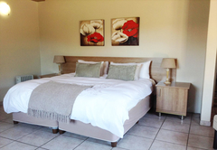 12 On Vaal Drive B&B