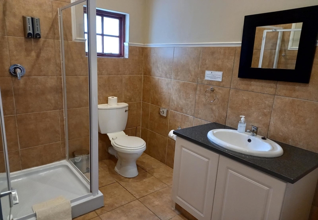 Triple En-suite with Shower