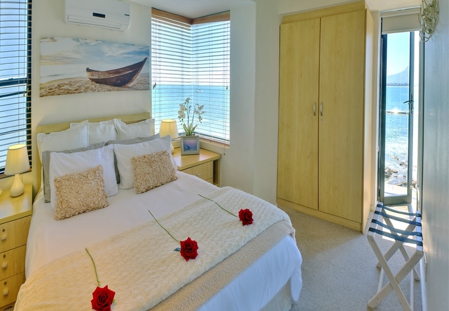 Seaside Deluxe Suite 