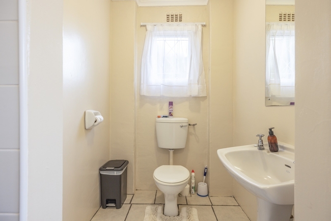 Single unit bathroom