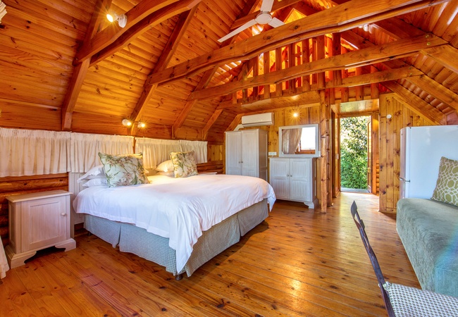 Individual Double Log Cabin - Shower