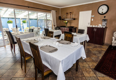 Guest dining area