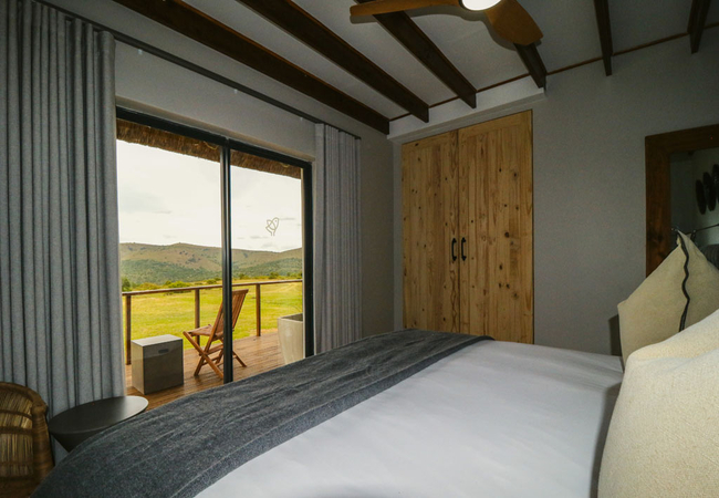 Barefoot Addo Elephant Villa