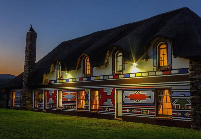 Addo Palace Bush Lodge