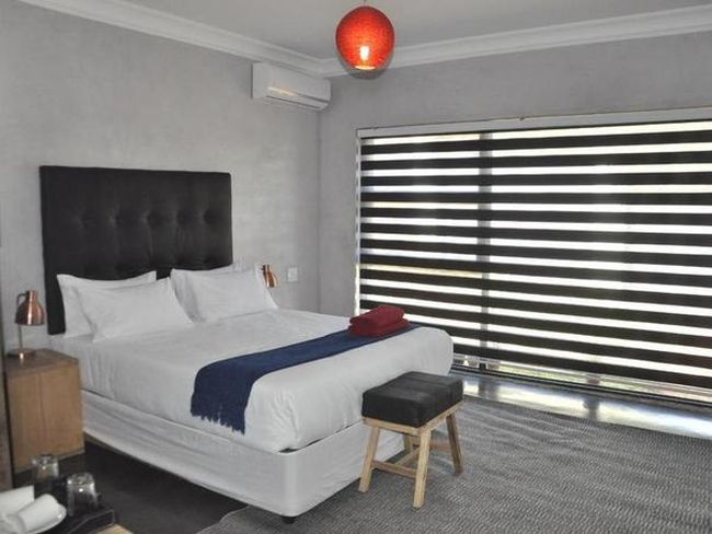 Deluxe Double Room with Private Bathroom