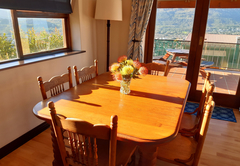 Cottage dining area