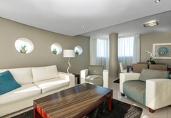 Three Bedroom Luxury Suite - 5 Sleeper