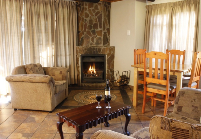 Thatched Mountain-facing Chalet