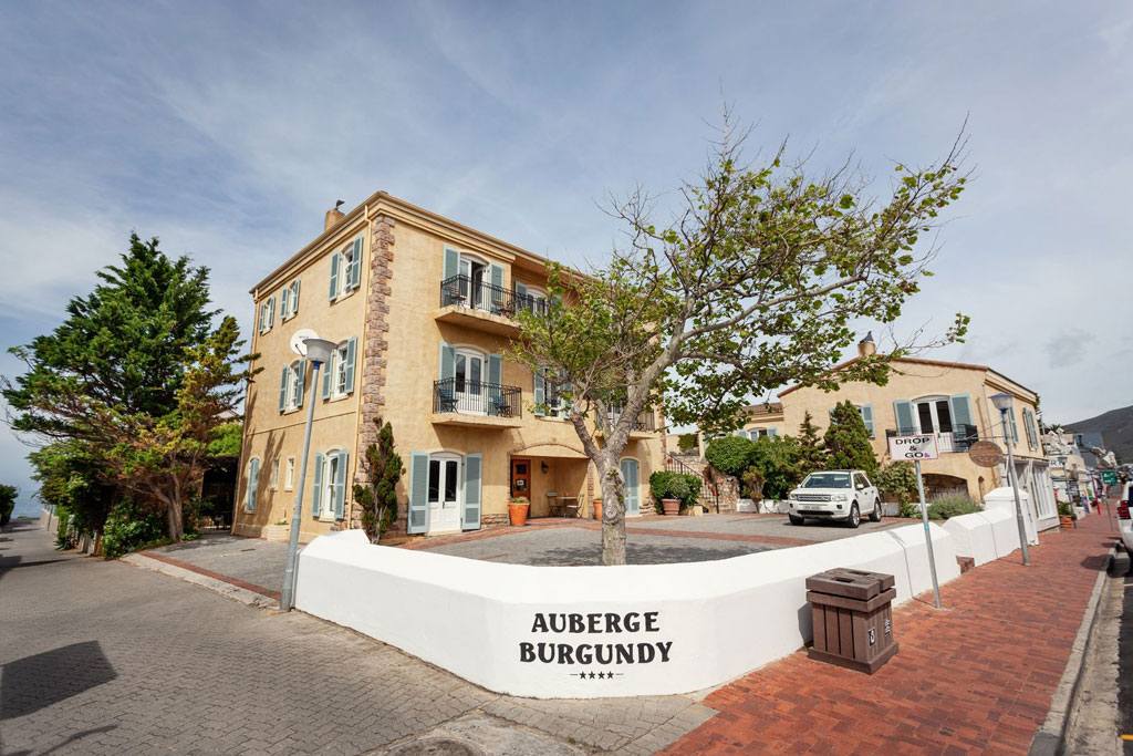 Auberge Burgundy Guesthouse