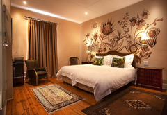 Karoo Art Hotel