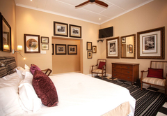 Karoo Art Hotel