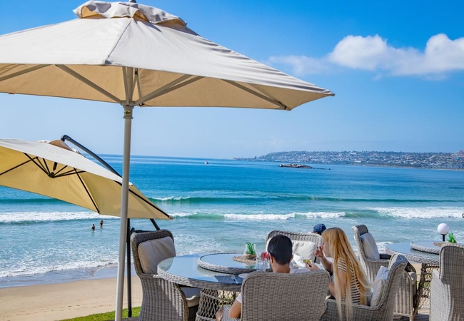  Bay Lodge on the Beach