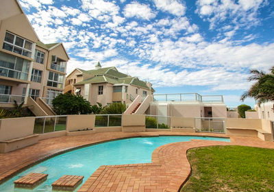 Beachfront Apartment at Summerseas