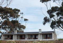 Black Oystercatcher Cottages