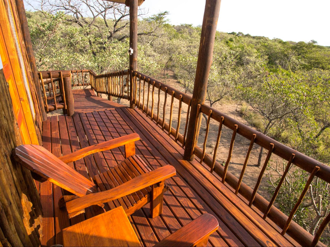 Kudu Tree House with Kitchen and Boma