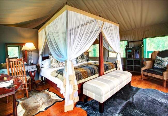 Deluxe Tented Suite