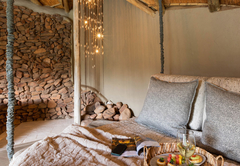 Clifftop Exclusive Safari Hideaway