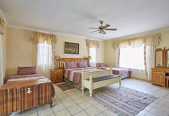 Cynthias Country Farm Stay