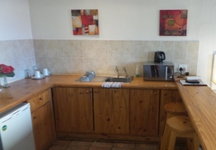 Unit 6 Deluxe Queen Self-Catering