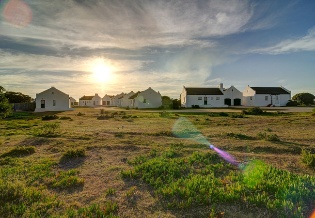 De Hoop Village