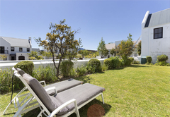 Winelands Golf Lodges 18