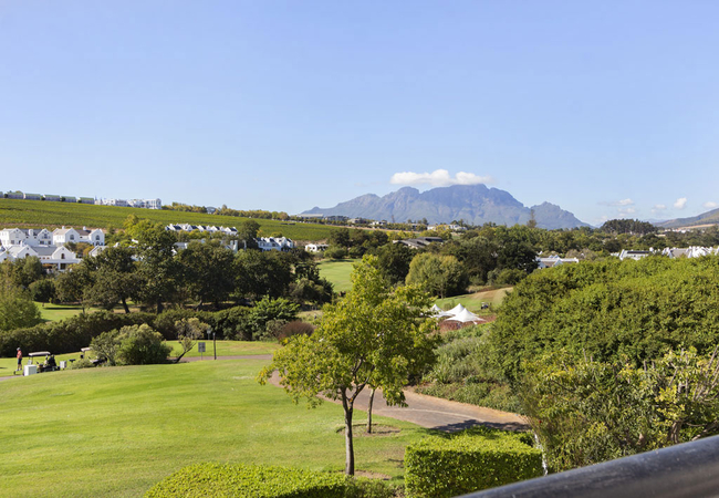 De Zalze Winelands Golf Lodge 8