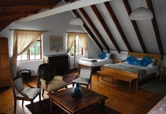 Drakensberg Mountain Retreat