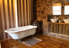 Duma Manzi Eco Lodge & Spa