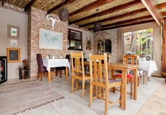 Guest dining area