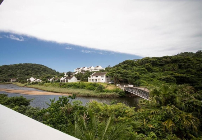 Family Room-Waterfront View