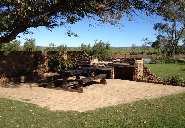 The Gamtoos Ferry Hotel 