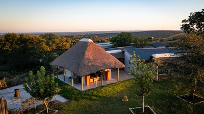 Giraffe Tower Private Villa