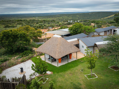 Giraffe Tower Private Villa