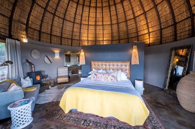 Kwena Lodge Suites