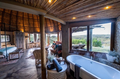 Kwena Lodge Suites