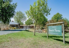 Gowrie Farm House 217