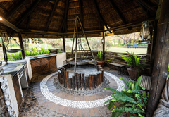 Hakunamatata Lodge and Health Spa