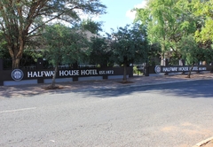 Halfway House Hotel