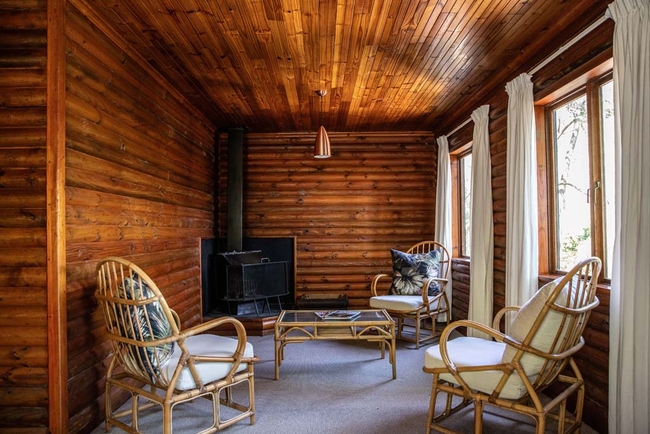 2-Sleeper Cabin with Fireplace