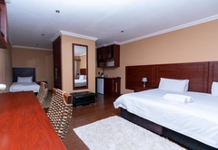 Hutten Heights Boutique Lodge