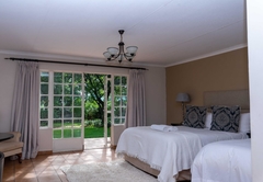 Hutten Heights Boutique Lodge