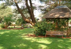 Ingwe Guest Lodge