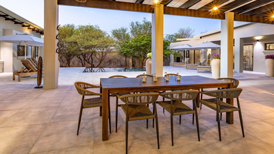 Ingwenkala Luxury Safari Lodge