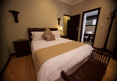 InnJoy Boutique Hotel