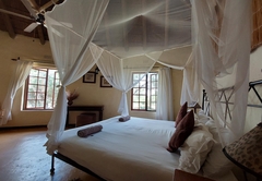 Bushbuck Cottage 2 bedroom 4 Sleeper