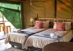 Luxury Tented En-Suite Chalets