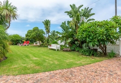 Lagoon Cottage Bungalow