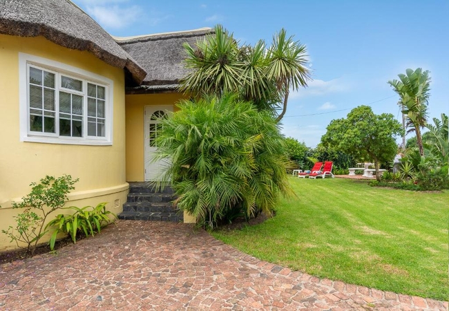 Lagoon Cottage Bungalow