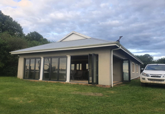 Lake Lintrose Cottages