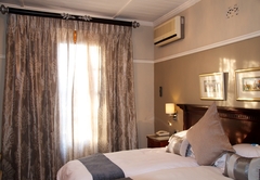 Lemoenkloof Guest House